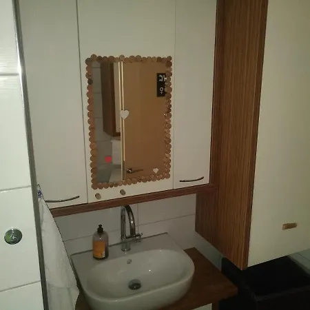 Michoart Проживание в семье